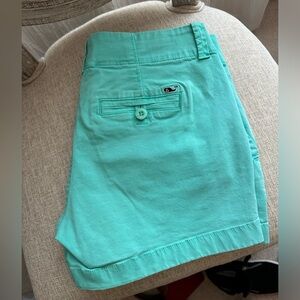 Vineyard vines women's shorts